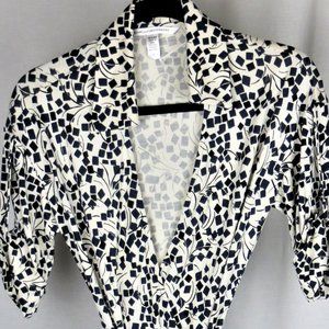 SALE Diane Von Furstenberg “Shilo” Black/White Wrap Sz8
